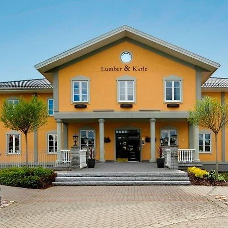 Lumber&Karle Hotel Kvanum Bagian luar foto